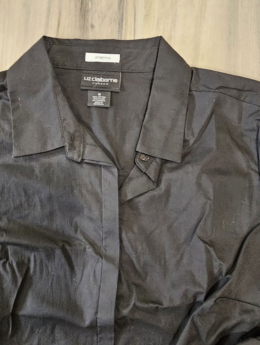 NWT Liz Claiborne Black Women's Button Down Top - Picture 4 of 5